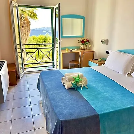 Hotell Alize 3*